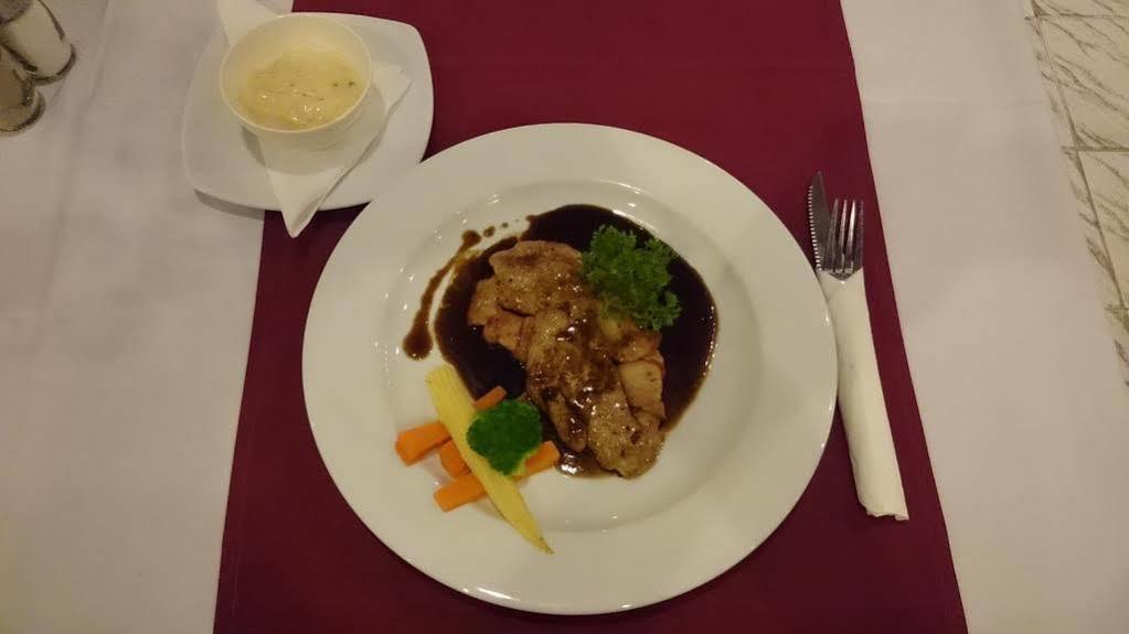 Bellmans Restaurant & Guesthouse Karon Zewnętrze zdjęcie